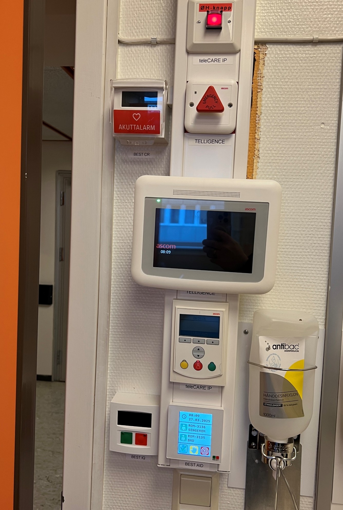 En maskin med skjerm