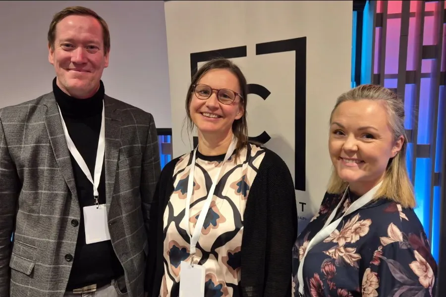 Brede Aasen, klinikkdirektør, Ute Kessler, Forskningsleder og Kristine Krokli, Daglig leder