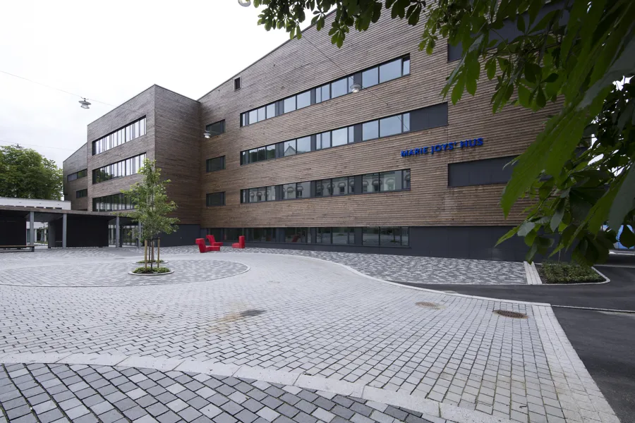 marie joys' hus forplass