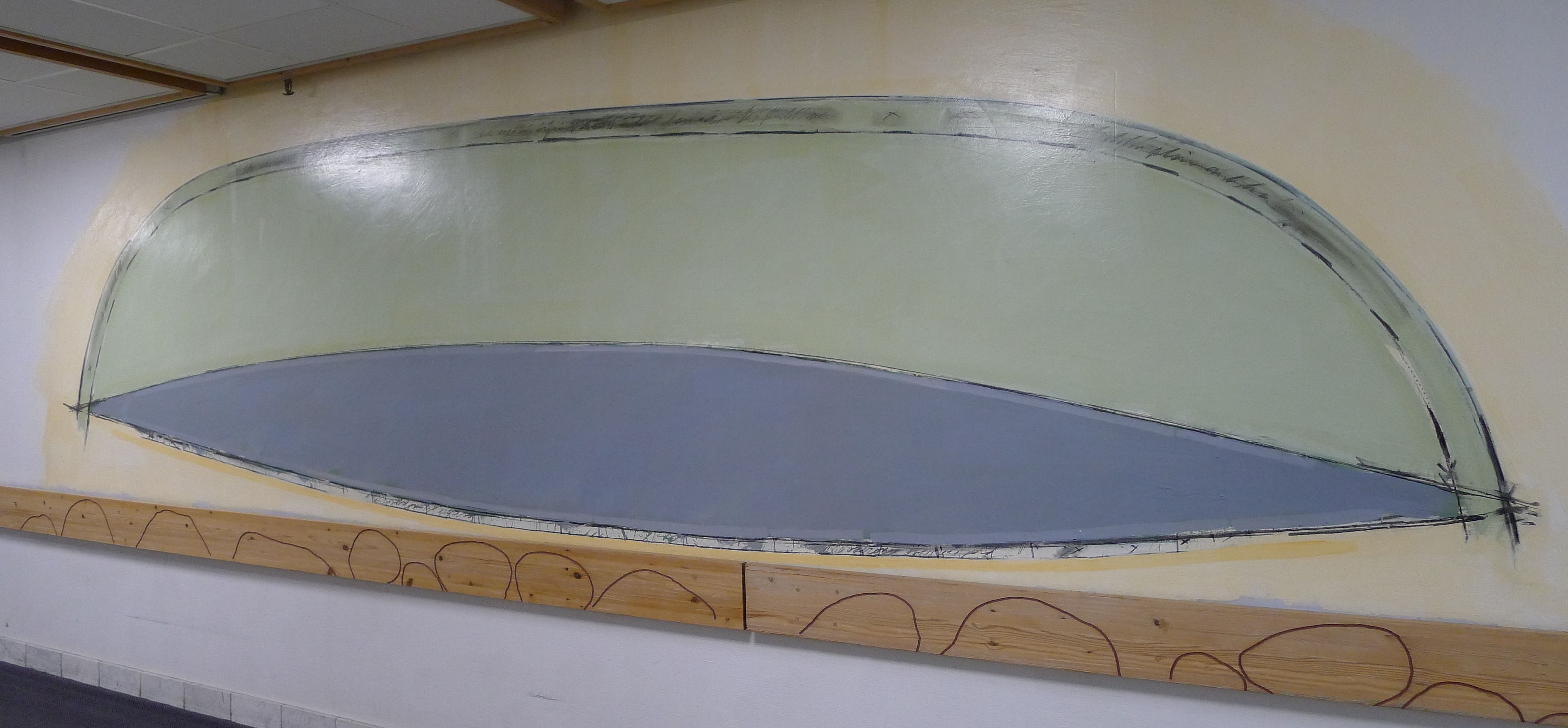 Et stort hvitt og blått rør