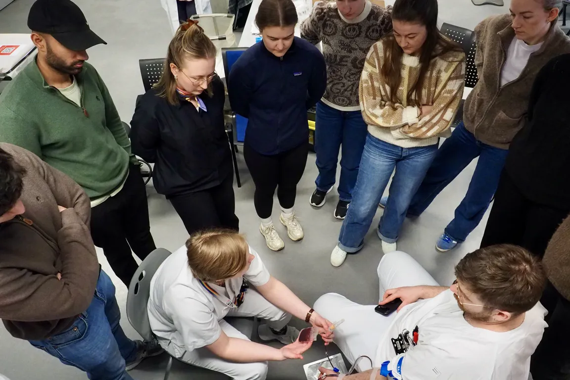 A group of people in a circle