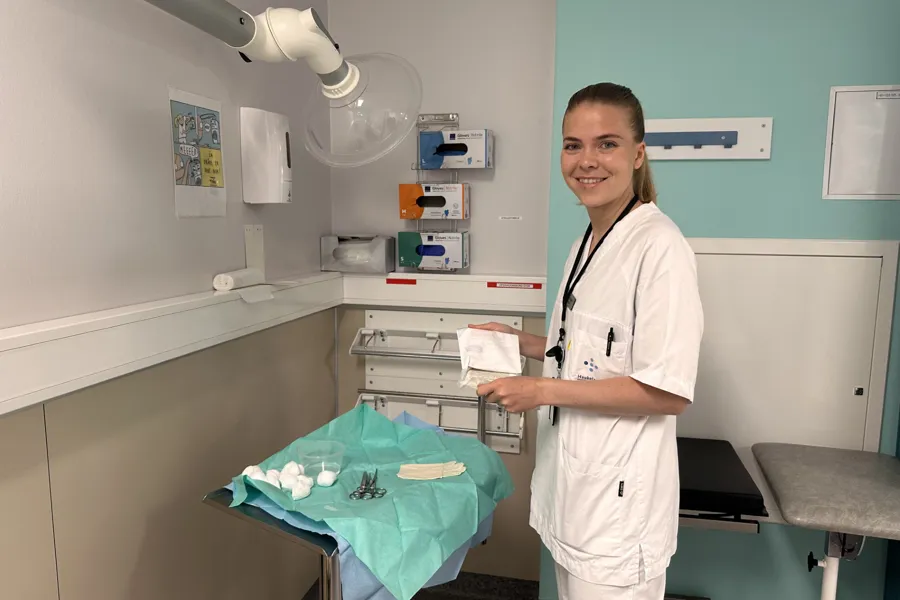 En person på et sykehusrom