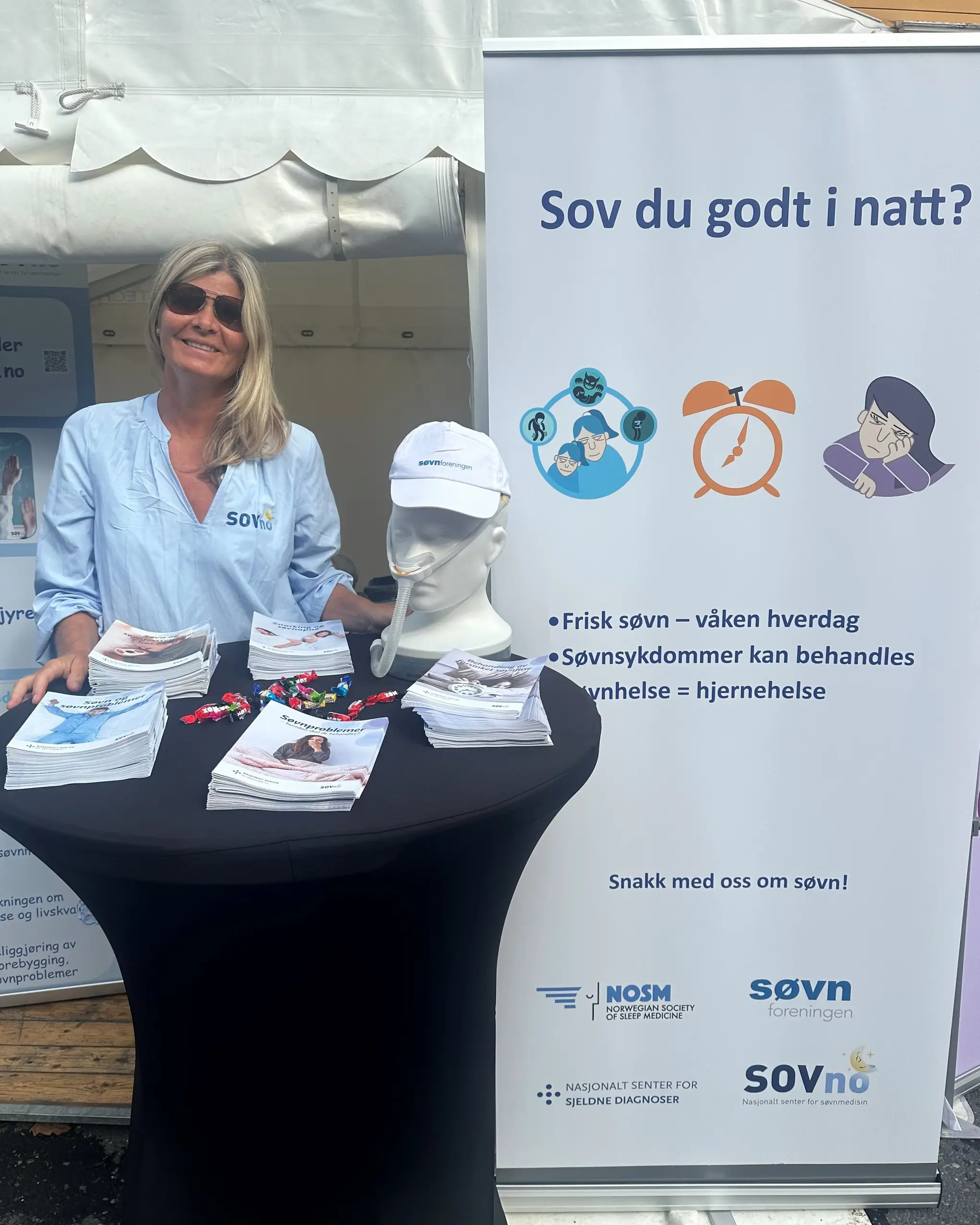 Kvinne som smiler