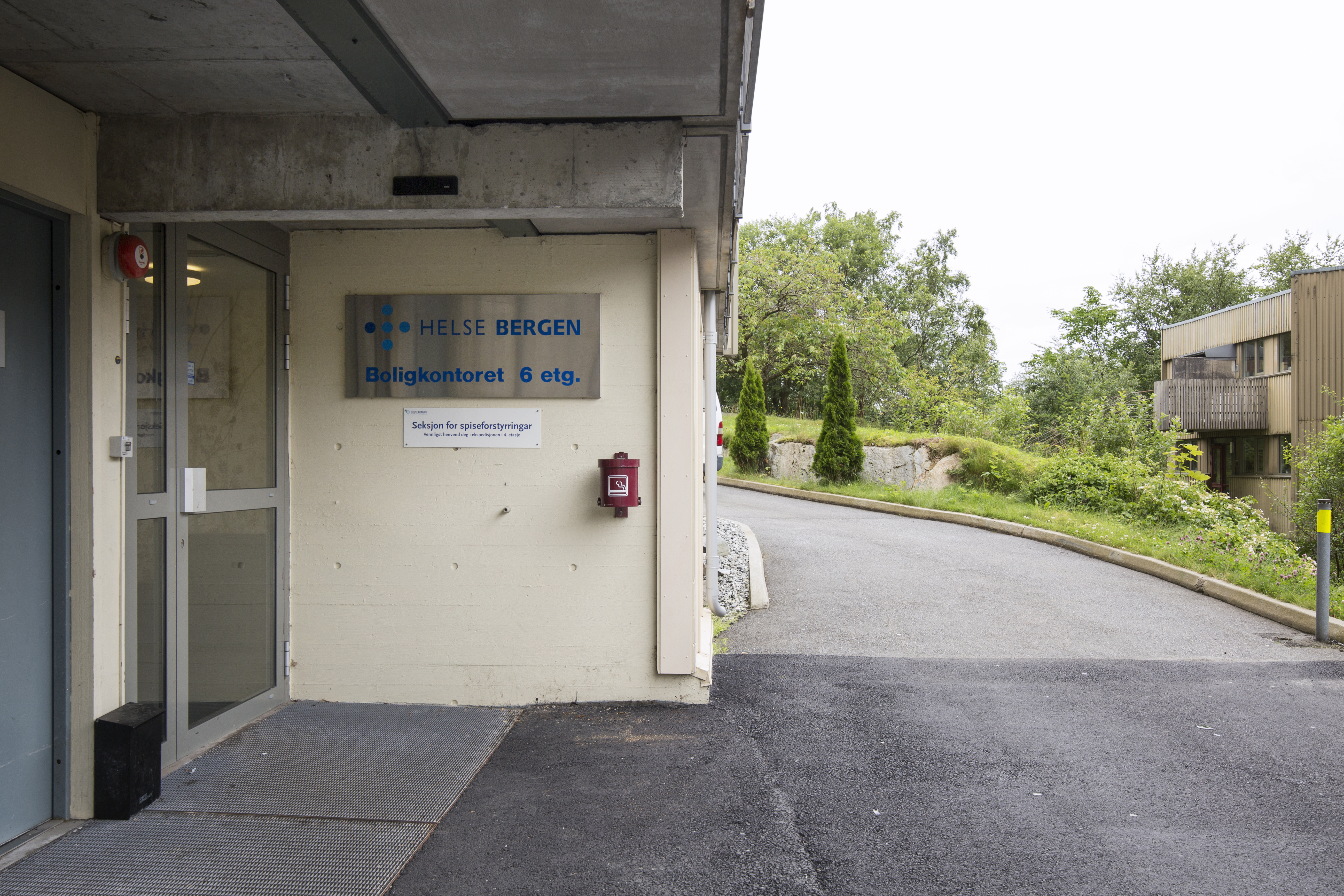 Inngangsparti til bygget