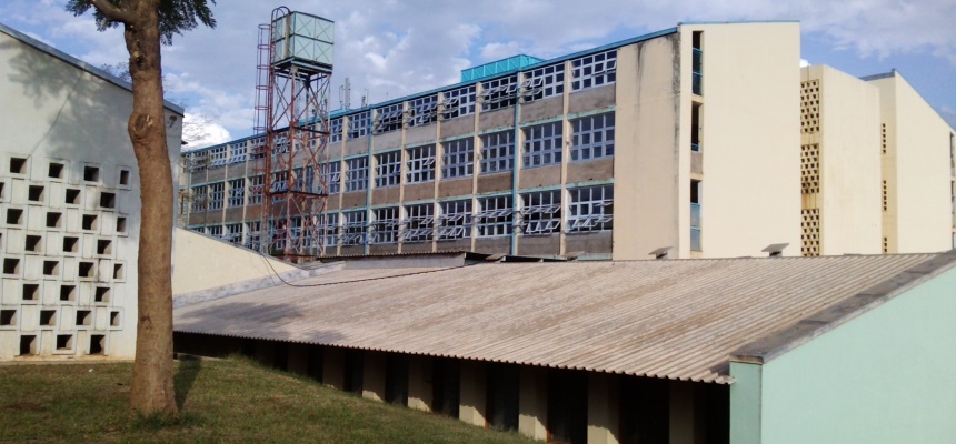 Eksteriør sykehusbygg i Malawi. Foto