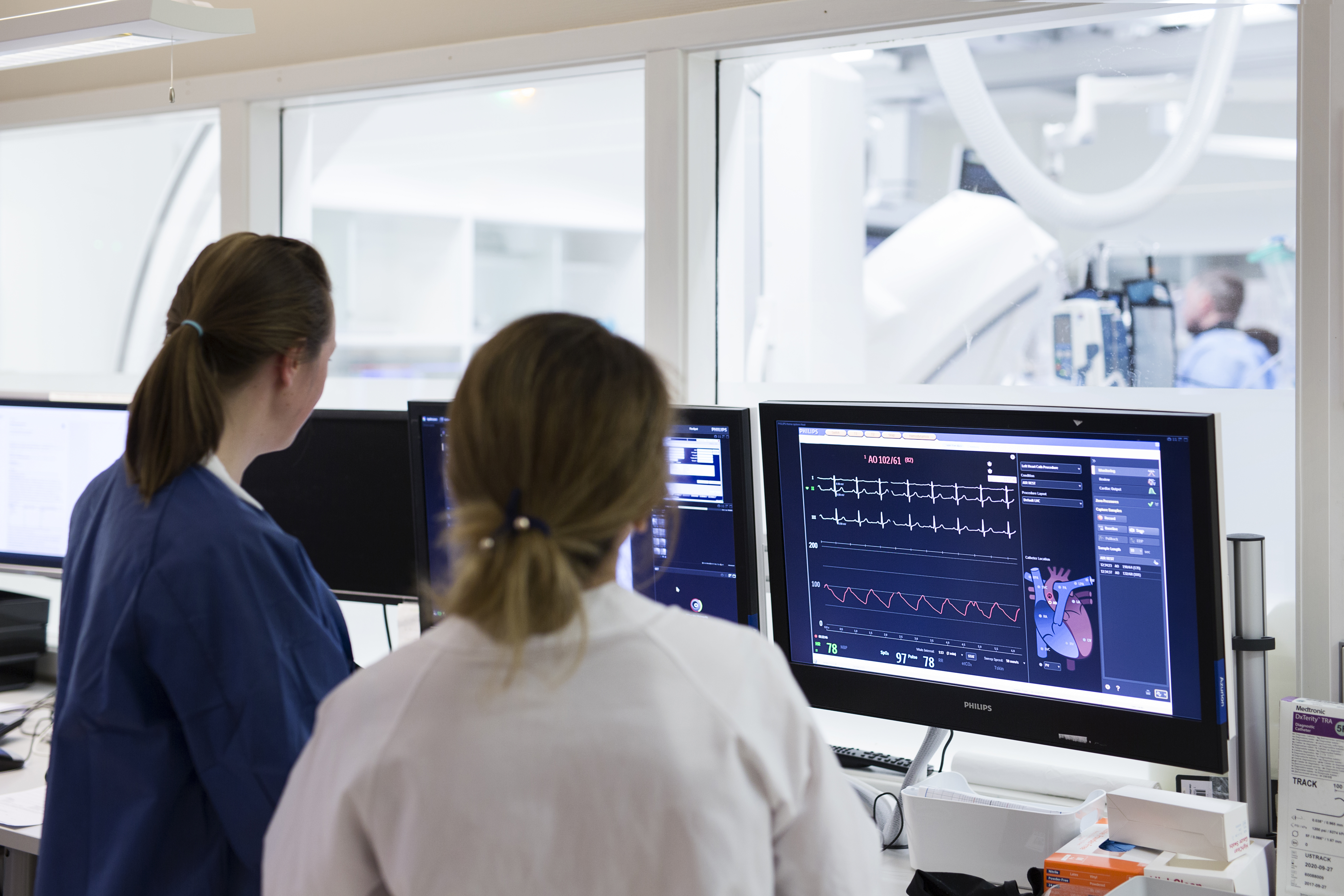 foto:ansatte på PROCARD