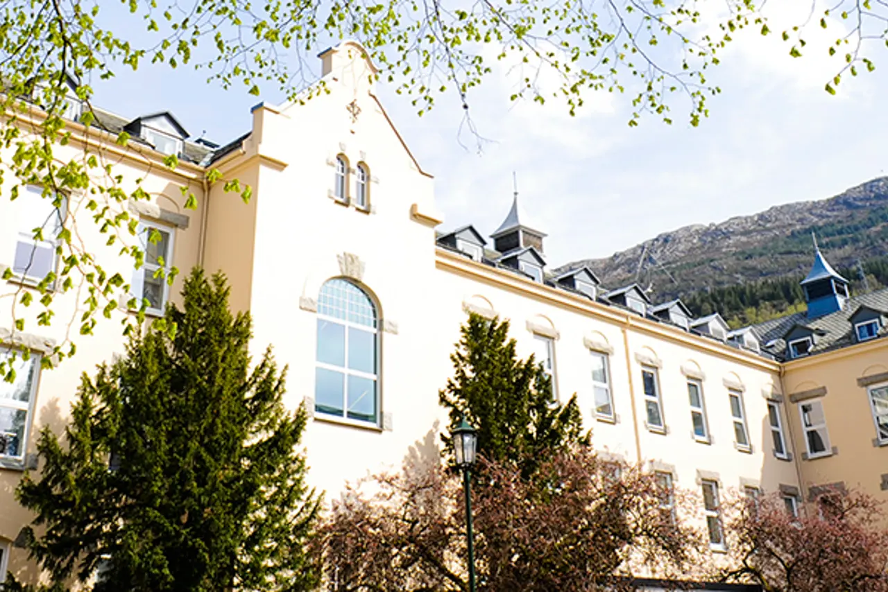 Eksteriør Gamle hovedbygg. Foto