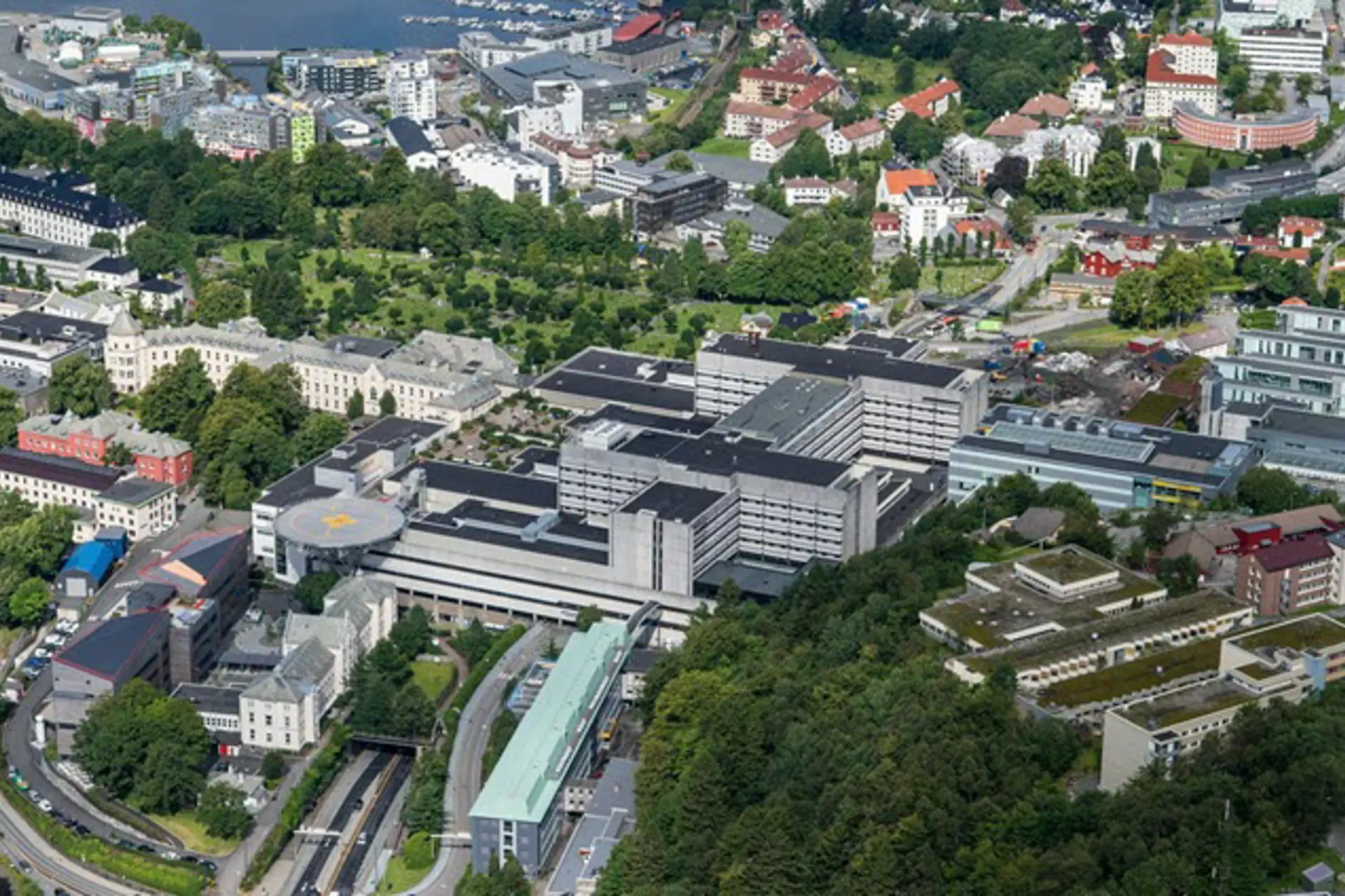 Red dot indicating location of Eitri in the hills behind Haukeland University Hospital. Photo