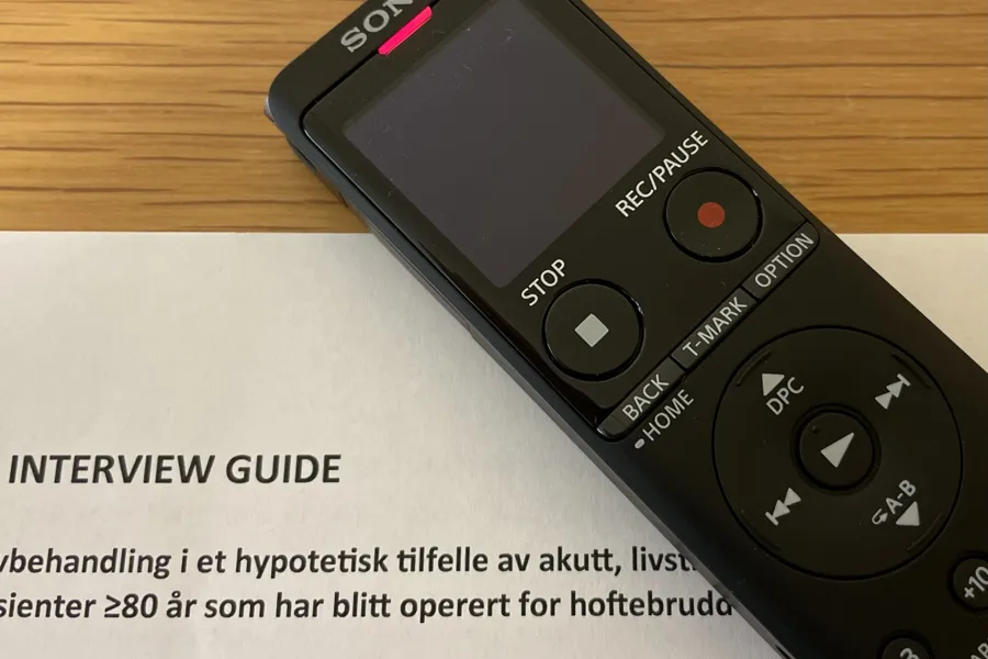 En svart mobiltelefon