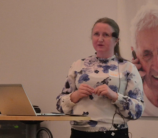 Beate Standal, Forhelse