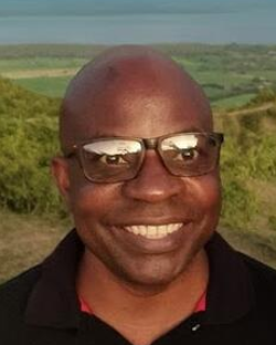 Portrett Joel Manhyani